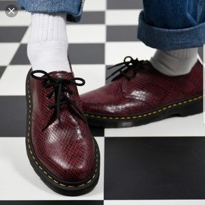 Dr. Marten deep red Oxfords!